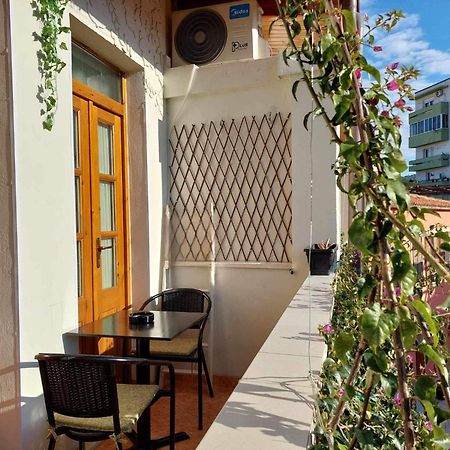 Godard Apartments Vlorë Eksteriør billede