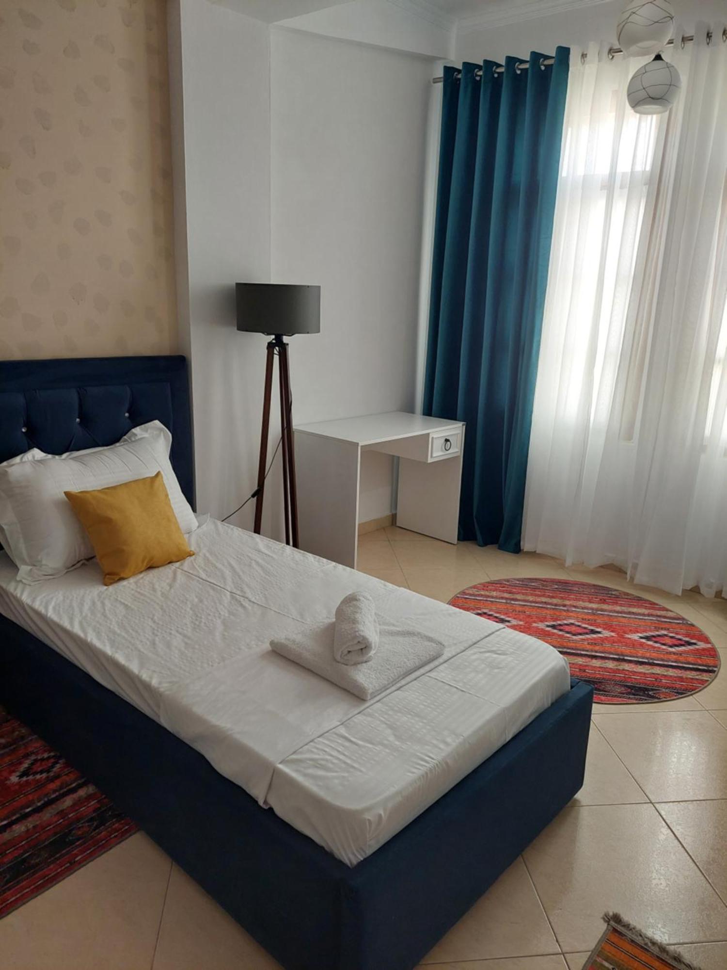 Godard Apartments Vlorë Eksteriør billede