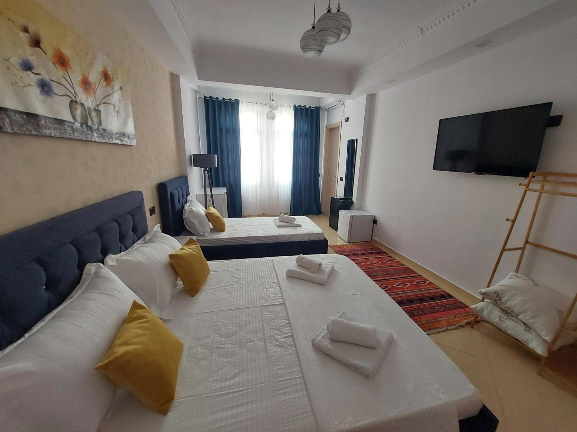 Godard Apartments Vlorë Eksteriør billede