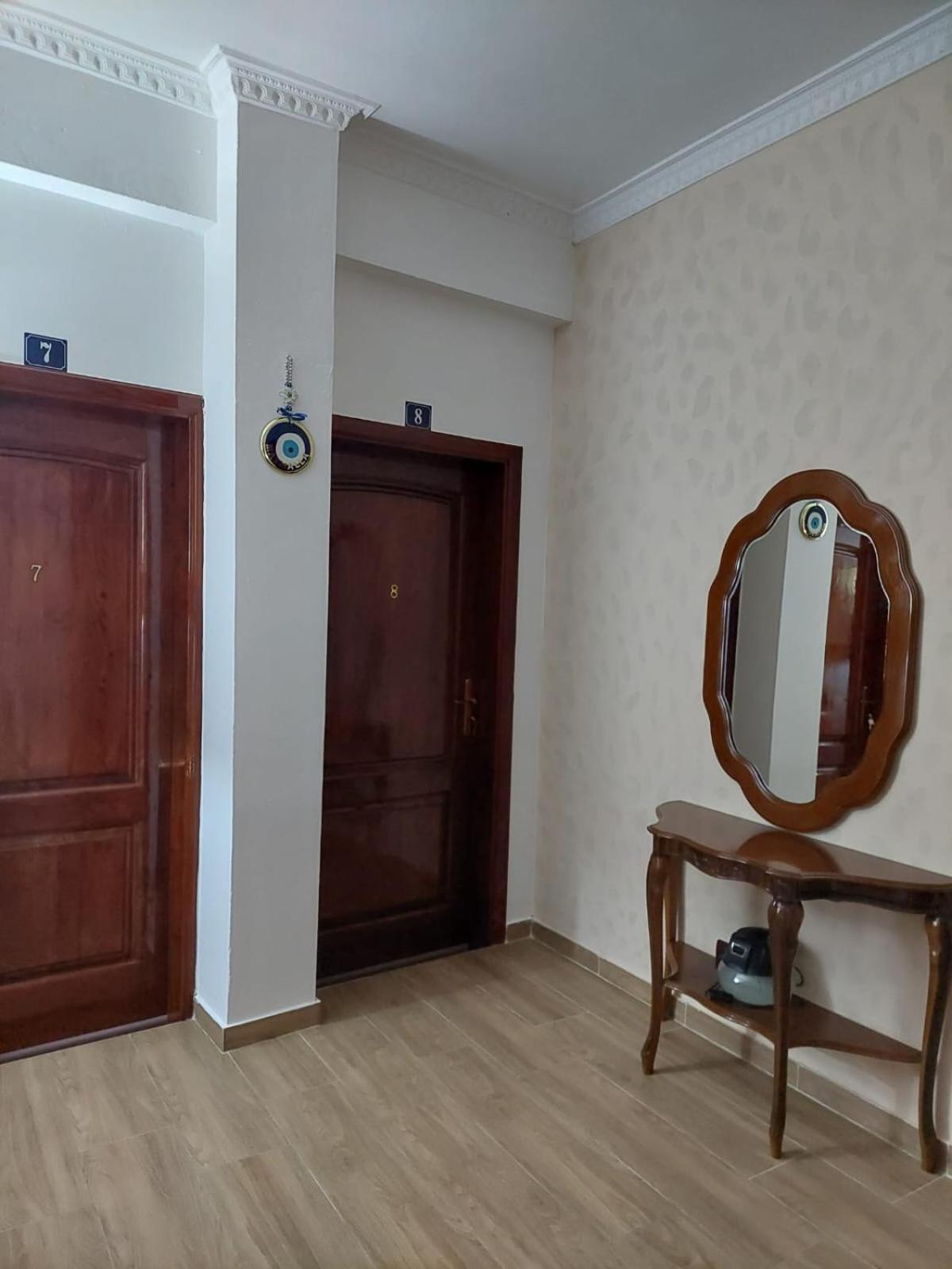 Godard Apartments Vlorë Eksteriør billede