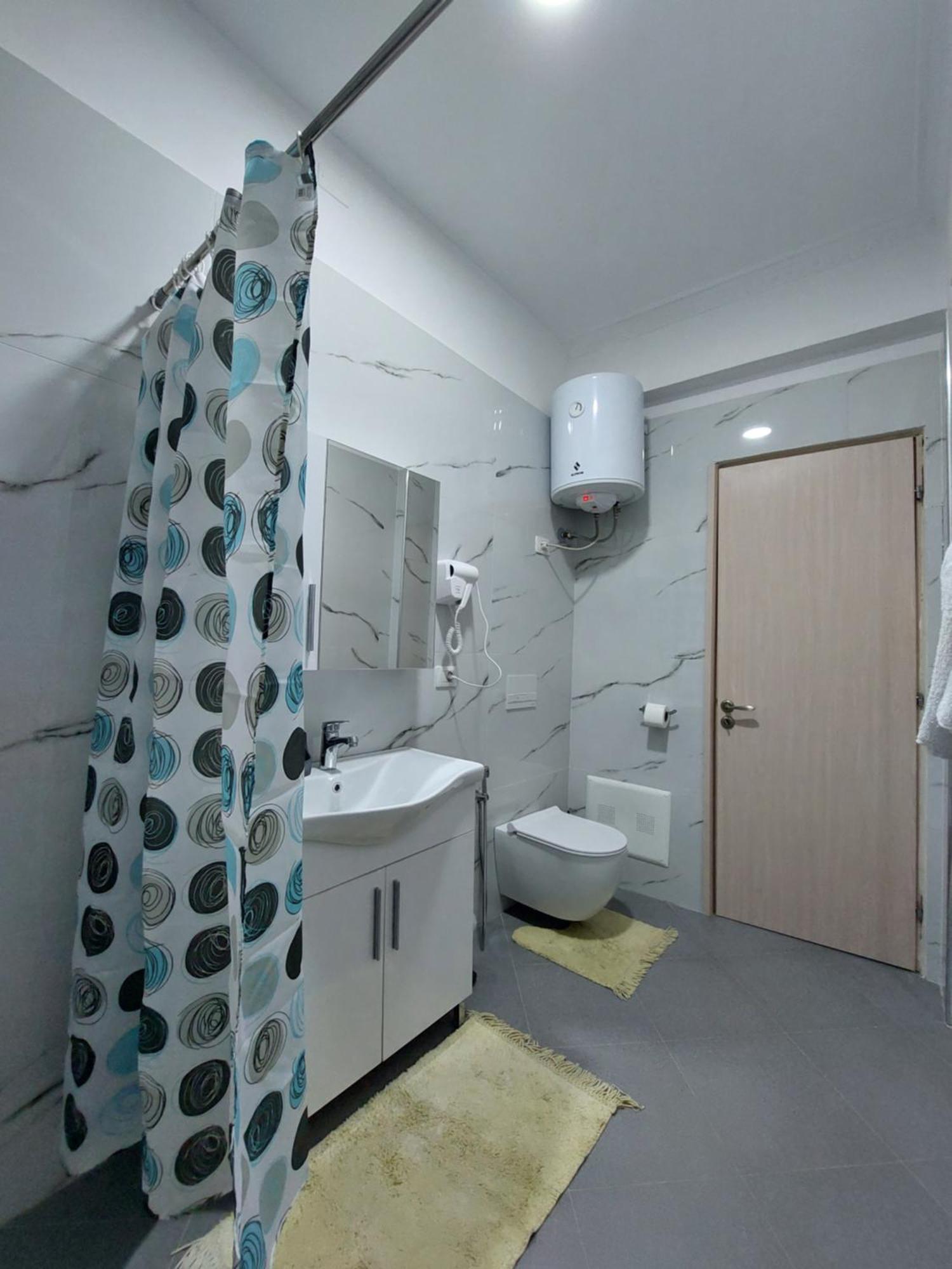 Godard Apartments Vlorë Eksteriør billede