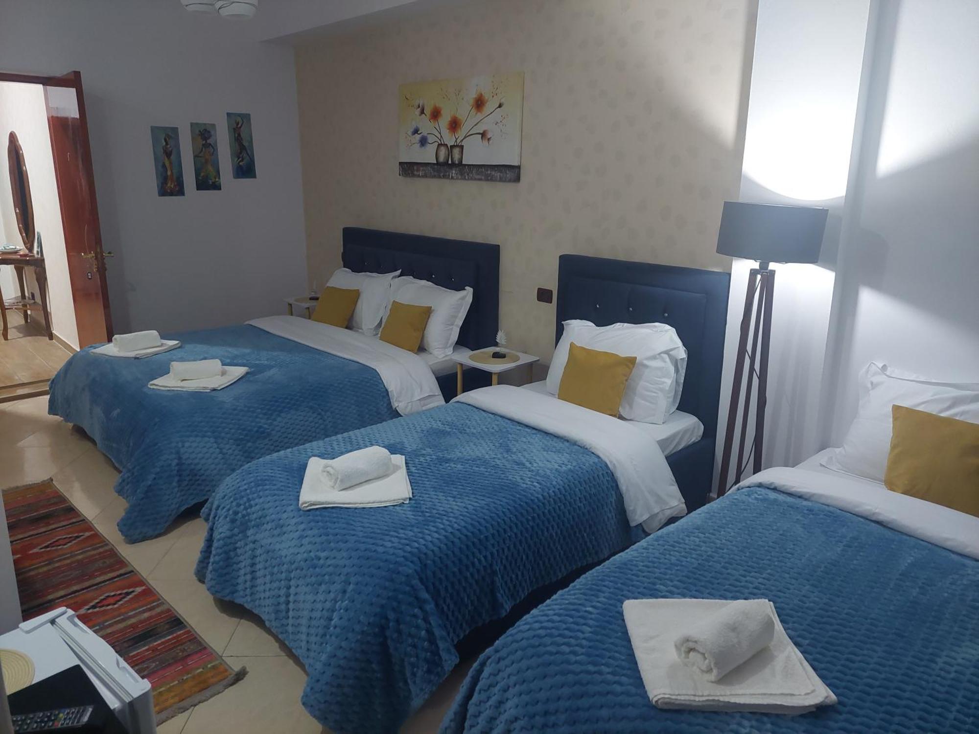 Godard Apartments Vlorë Eksteriør billede
